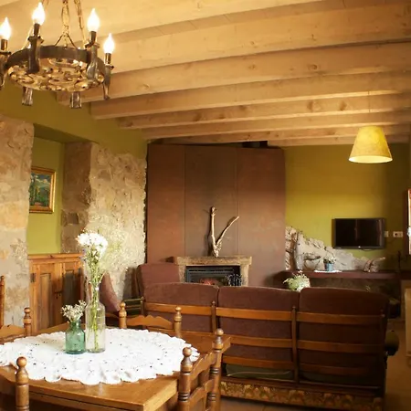 Casa rural Poble Rural Puig Arnau - Pubilló